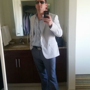 Meet your Posher, Jase